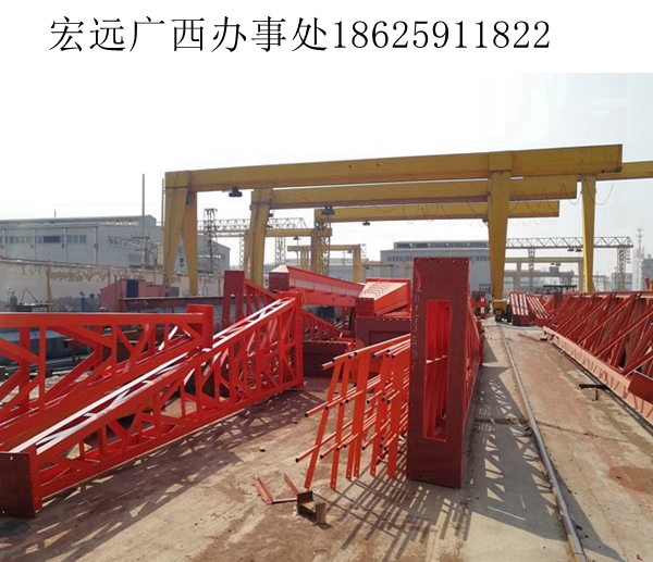 廣東汕尾160 噸龍門(mén)吊的安全管理與防護(hù)策略